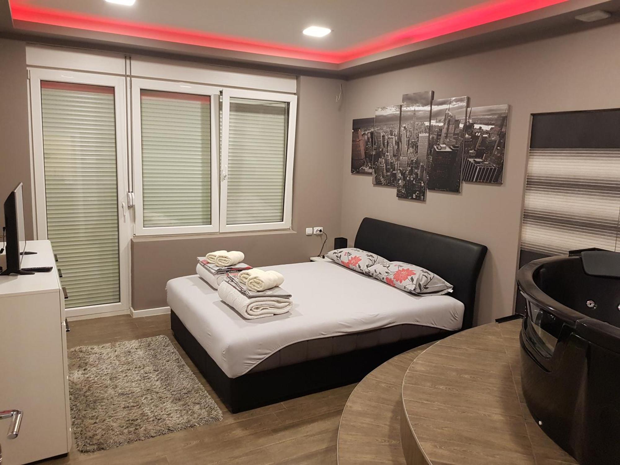 Ceca Apartman นิส ภายนอก รูปภาพ