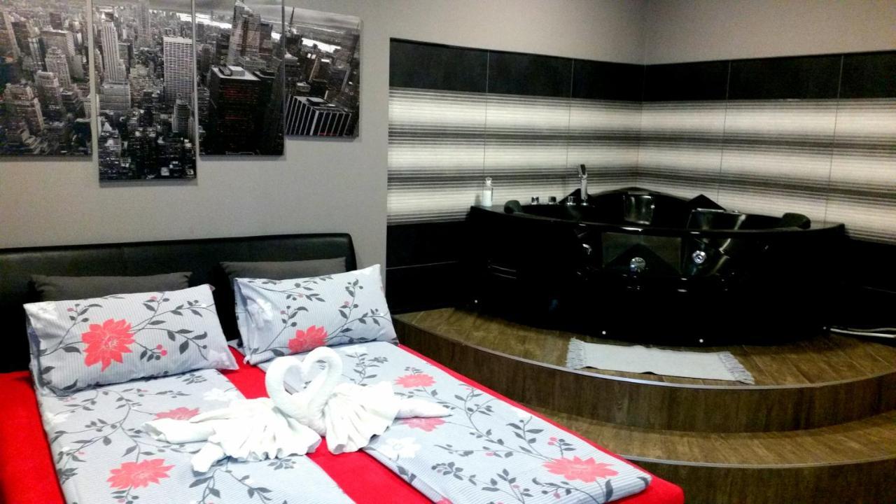 Ceca Apartman นิส ภายนอก รูปภาพ